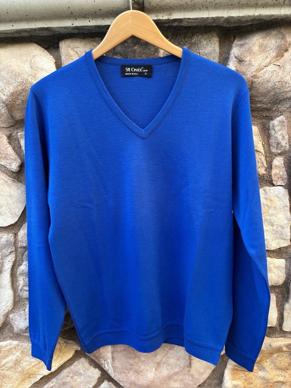 St. Croix Luxury V Neck Pullover Wool Sweater Knit Blue Sz Small Long Sleeve USA